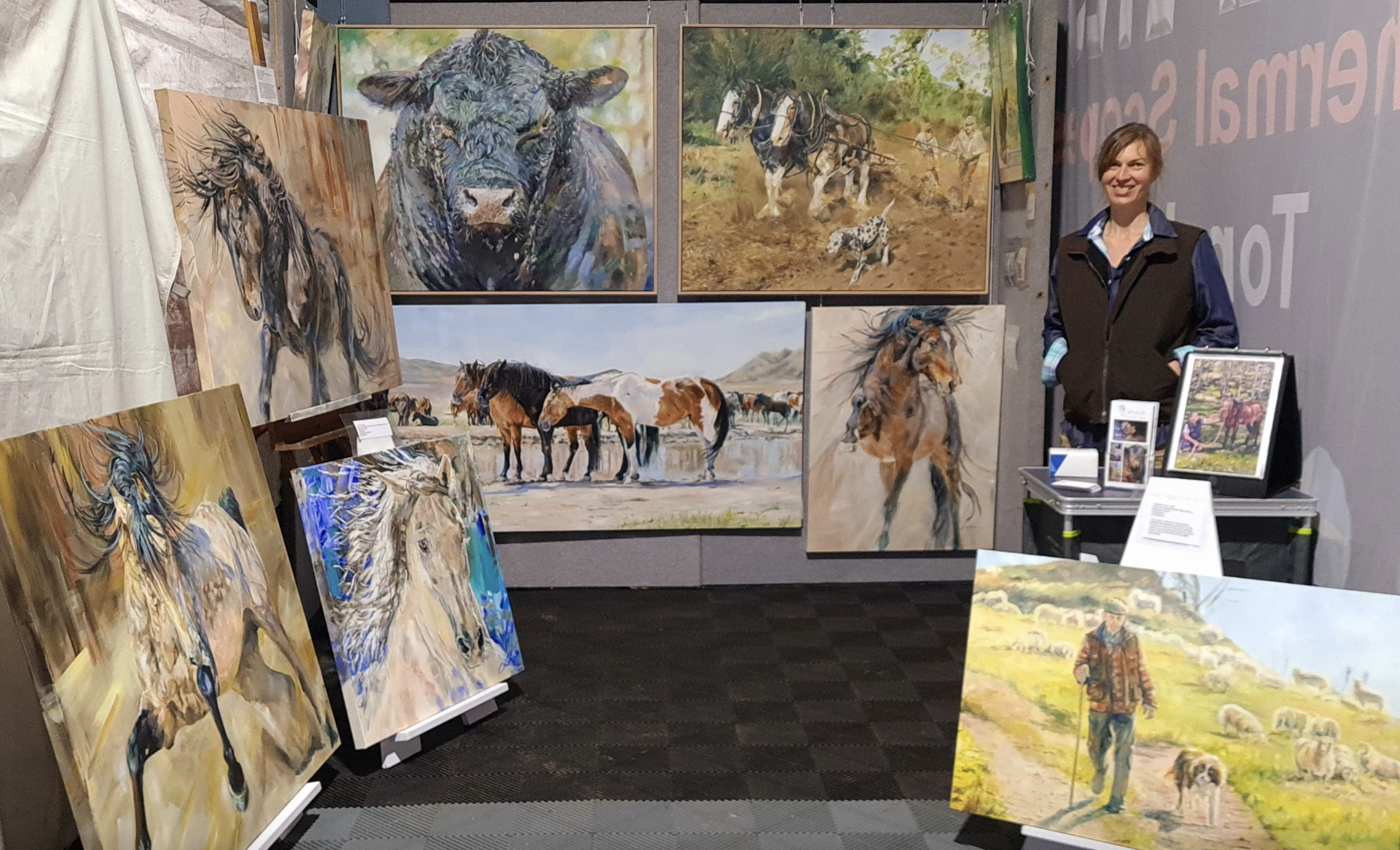 Three Clydes Jo S Stacey Art In Situ 1