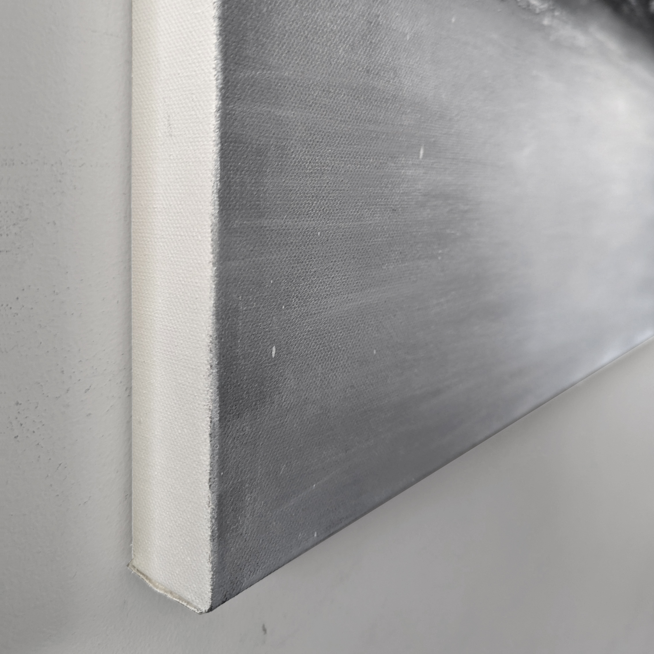 Pxl 20240903 045952303.mp~2