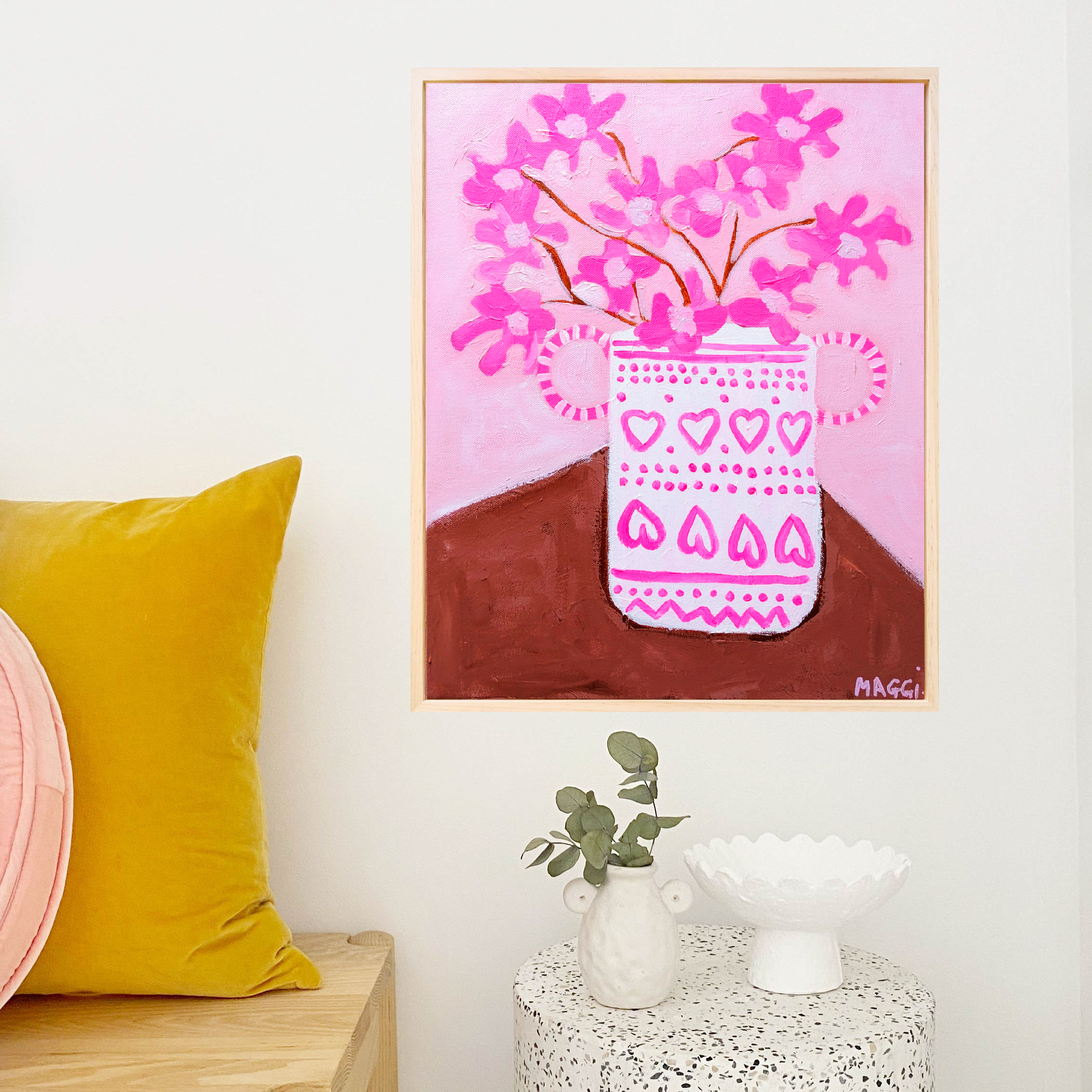 K Flowrs In Heart Vase Maggimaggi