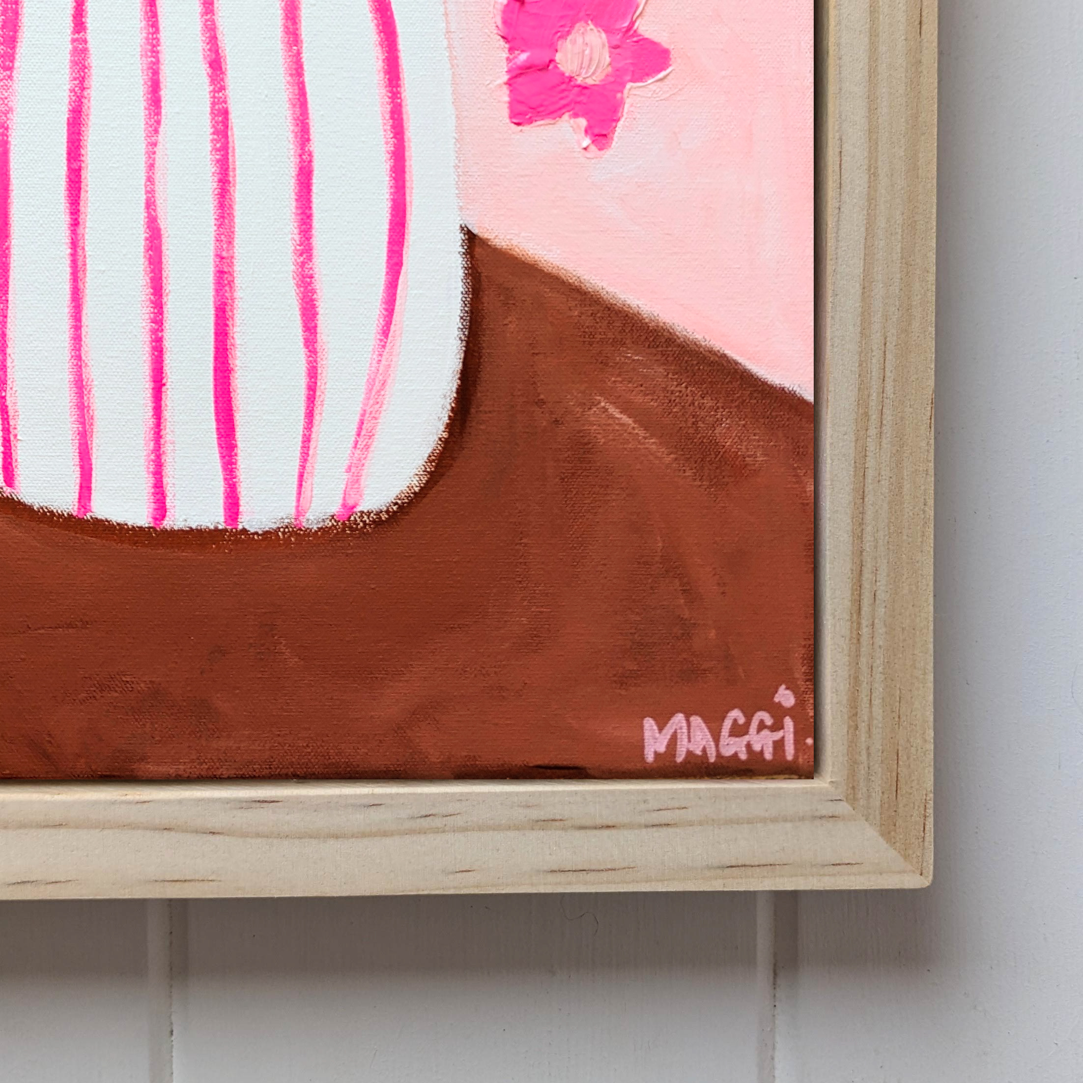 Pink Stripes With Flowers Maggi