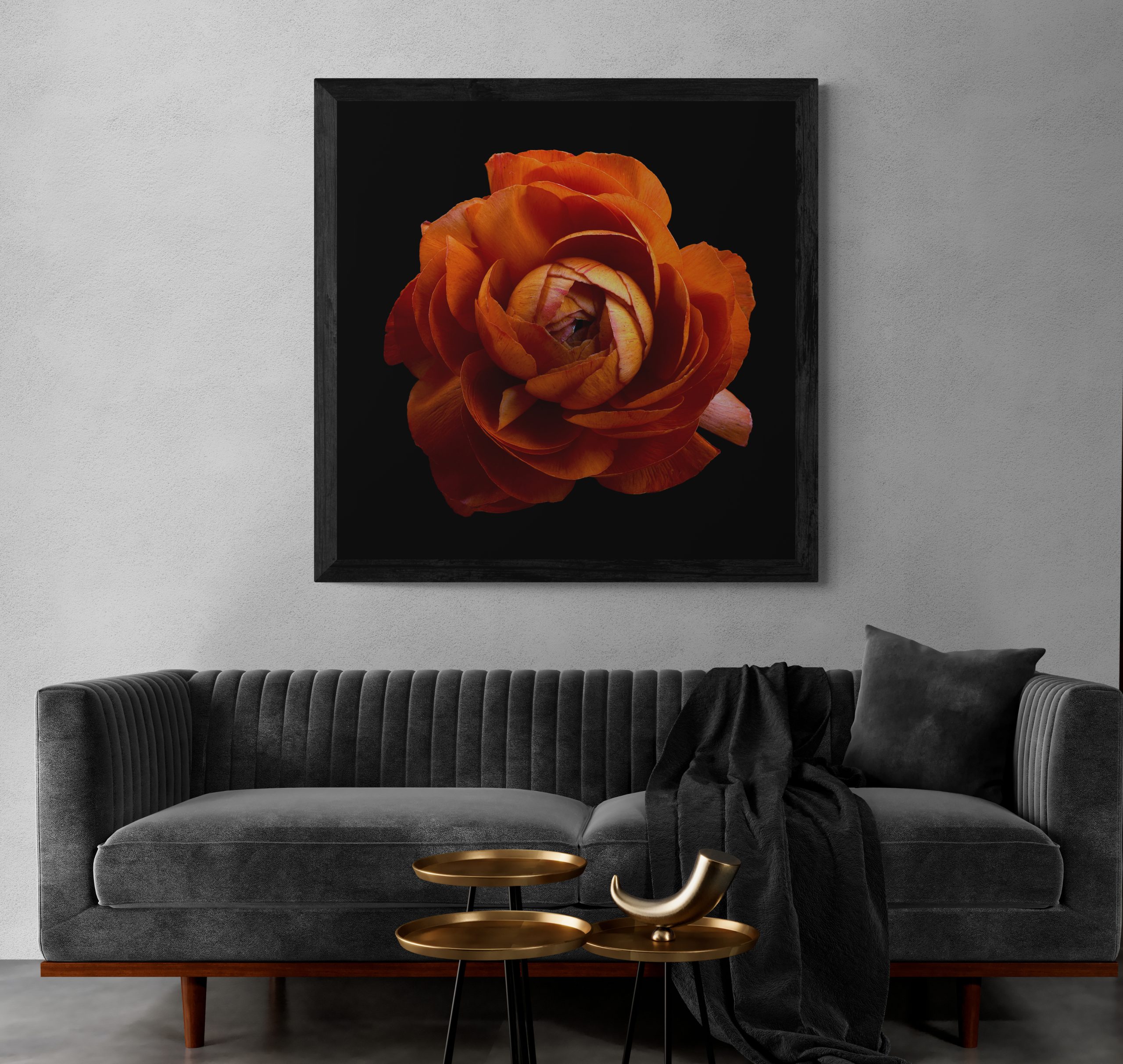 Living Room With Sofa And Brass Tables (19)