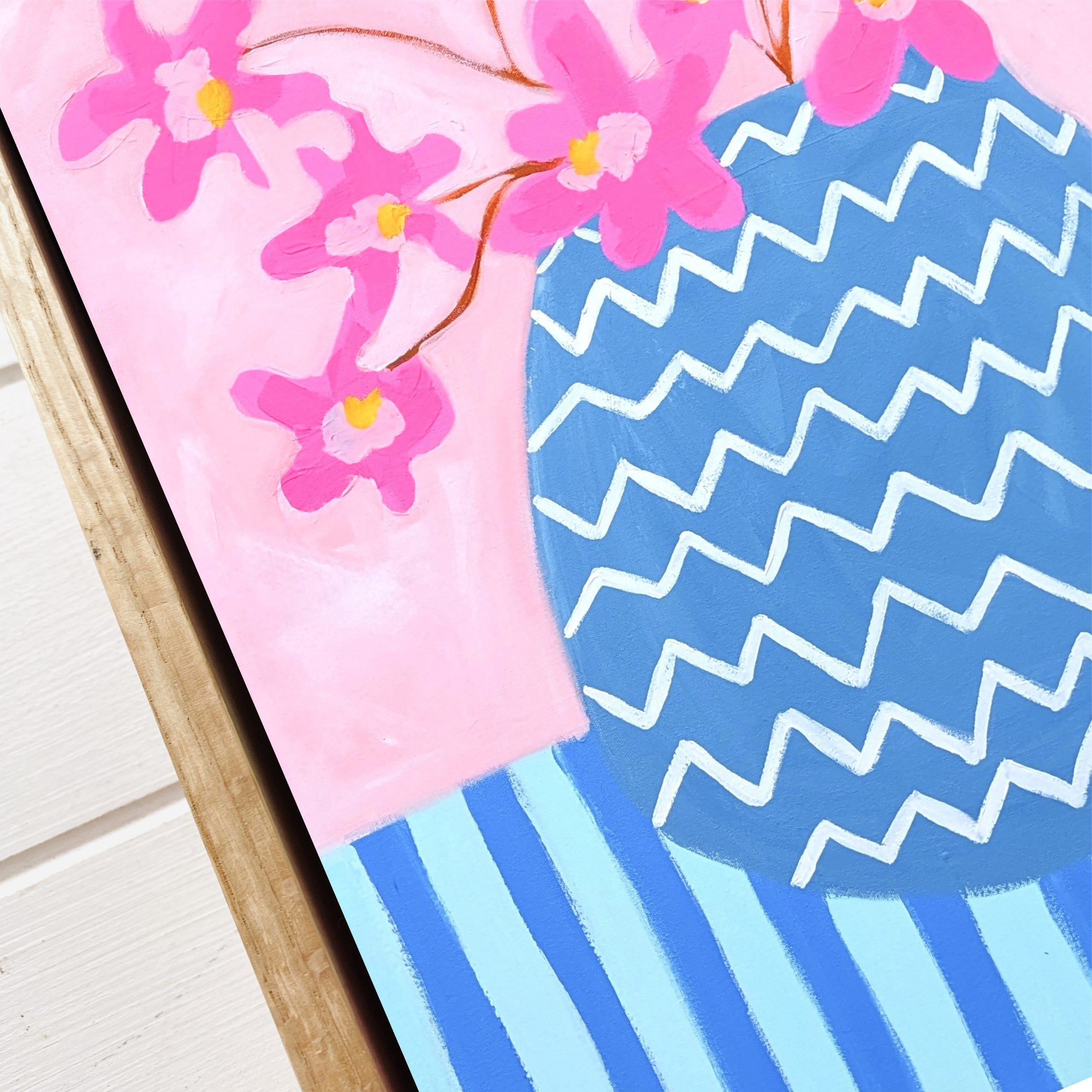 Pink Flowers In Zig Zag Edges