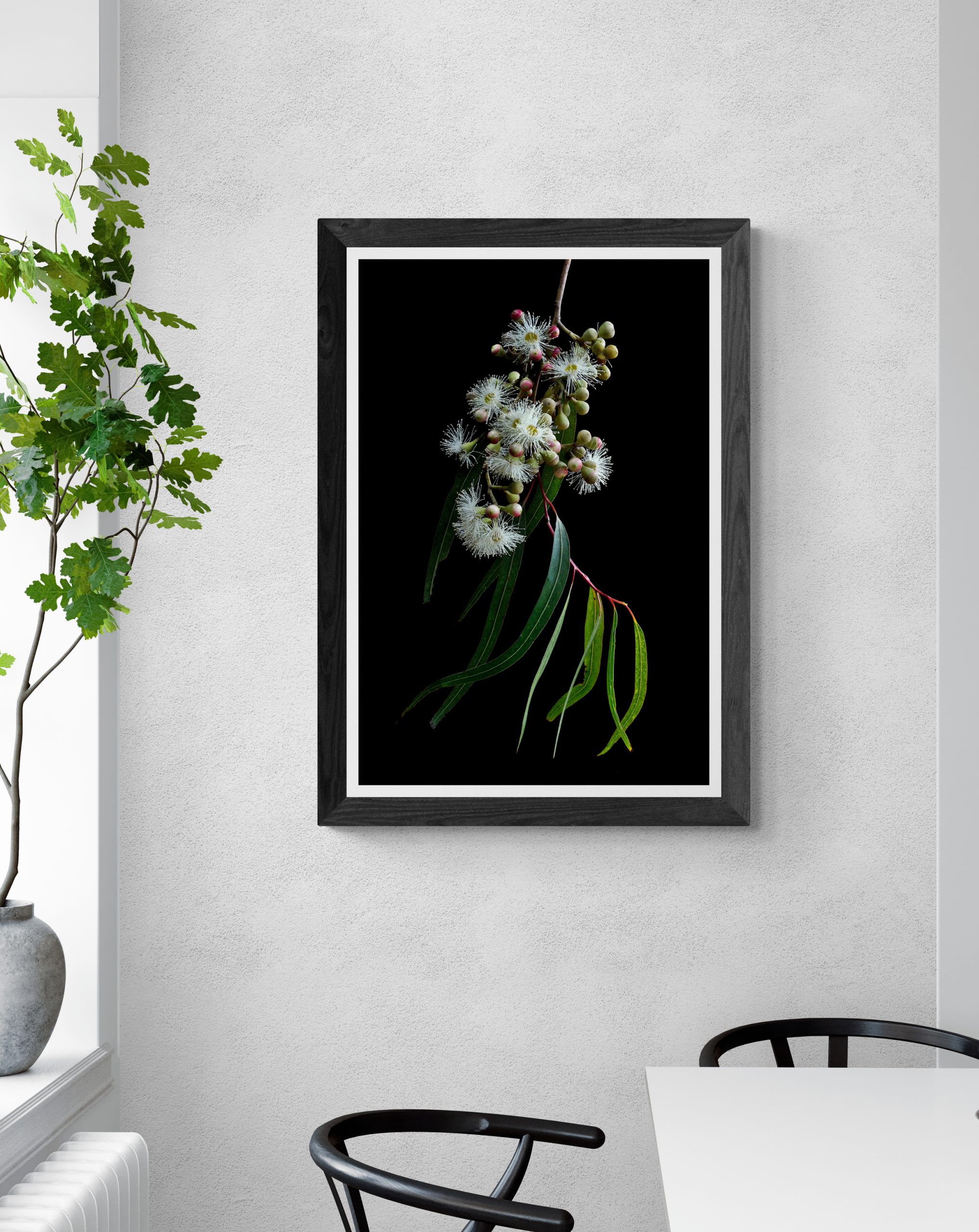 Bright Apartment Dining Room (44)