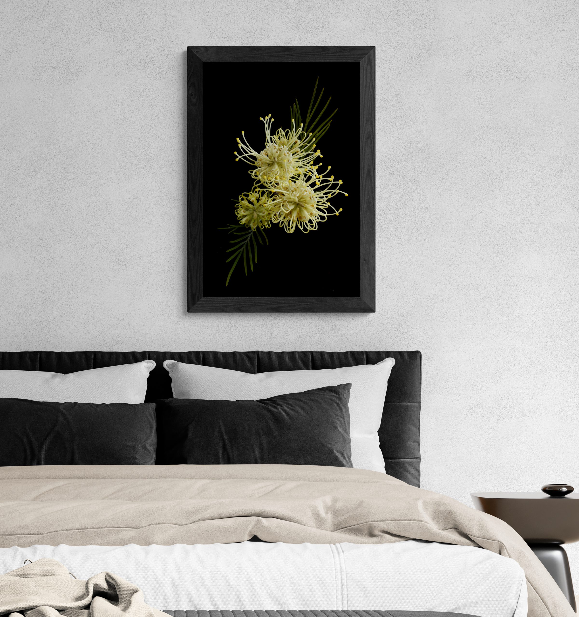 Bedroom With Bed And Storage Bench (7)