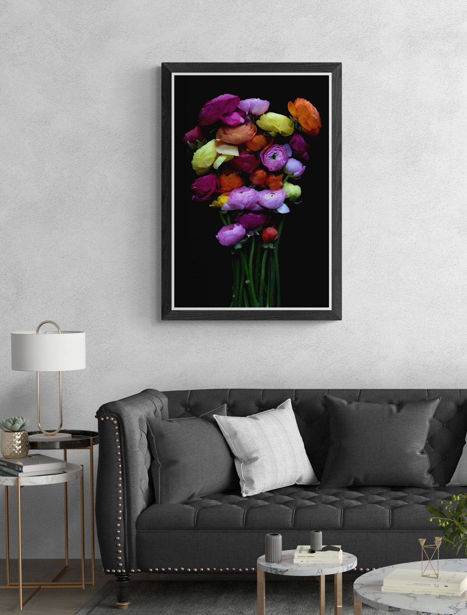 Fancy Living Room With Modern Bust (22)