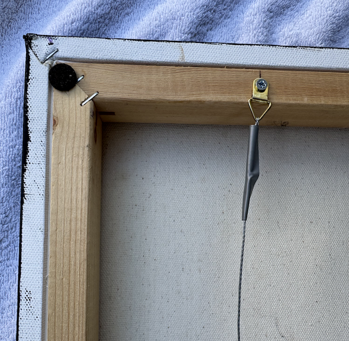 Bird's Eye View Hanging Copy Red