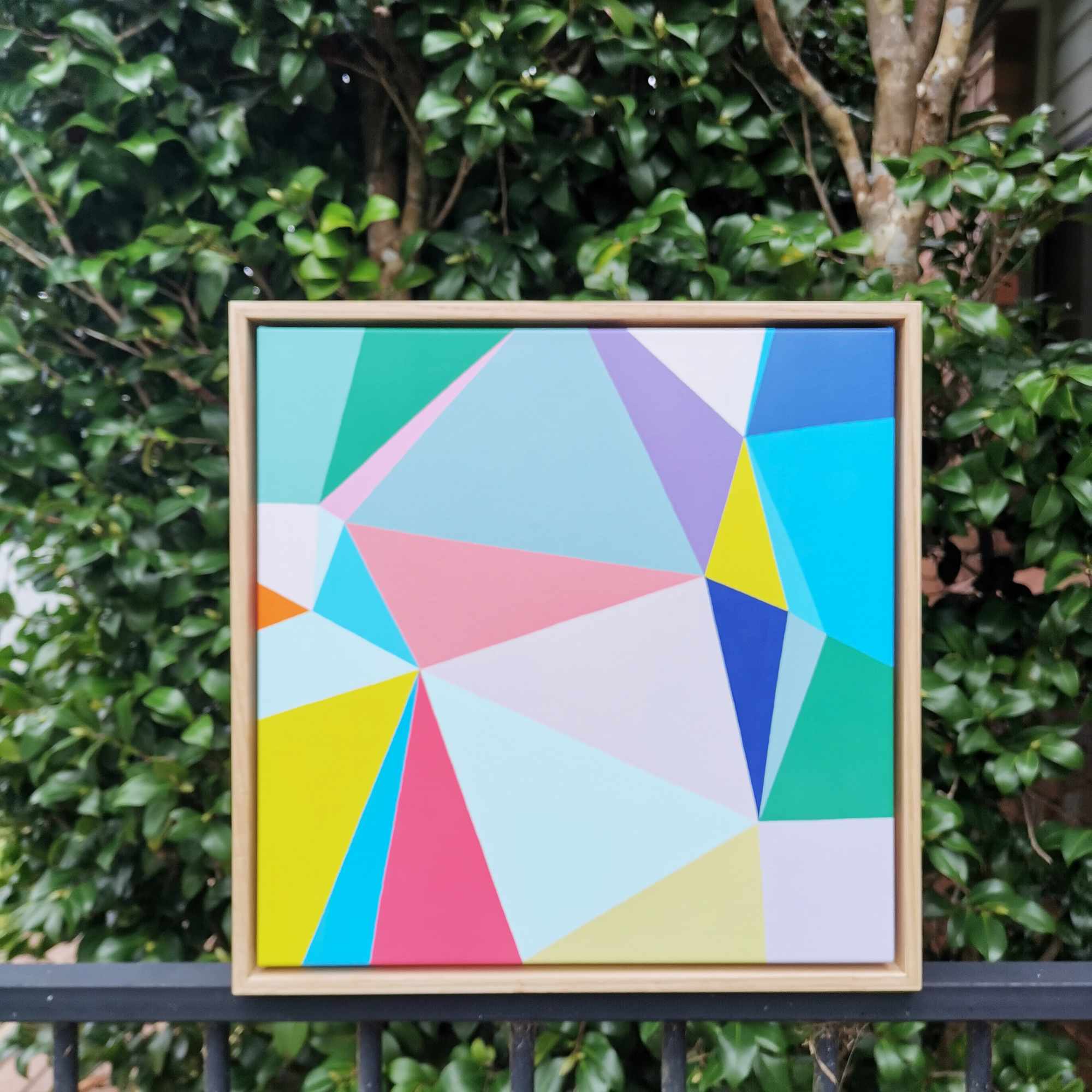 Min Ray Celebration 7 Geometric Detail2