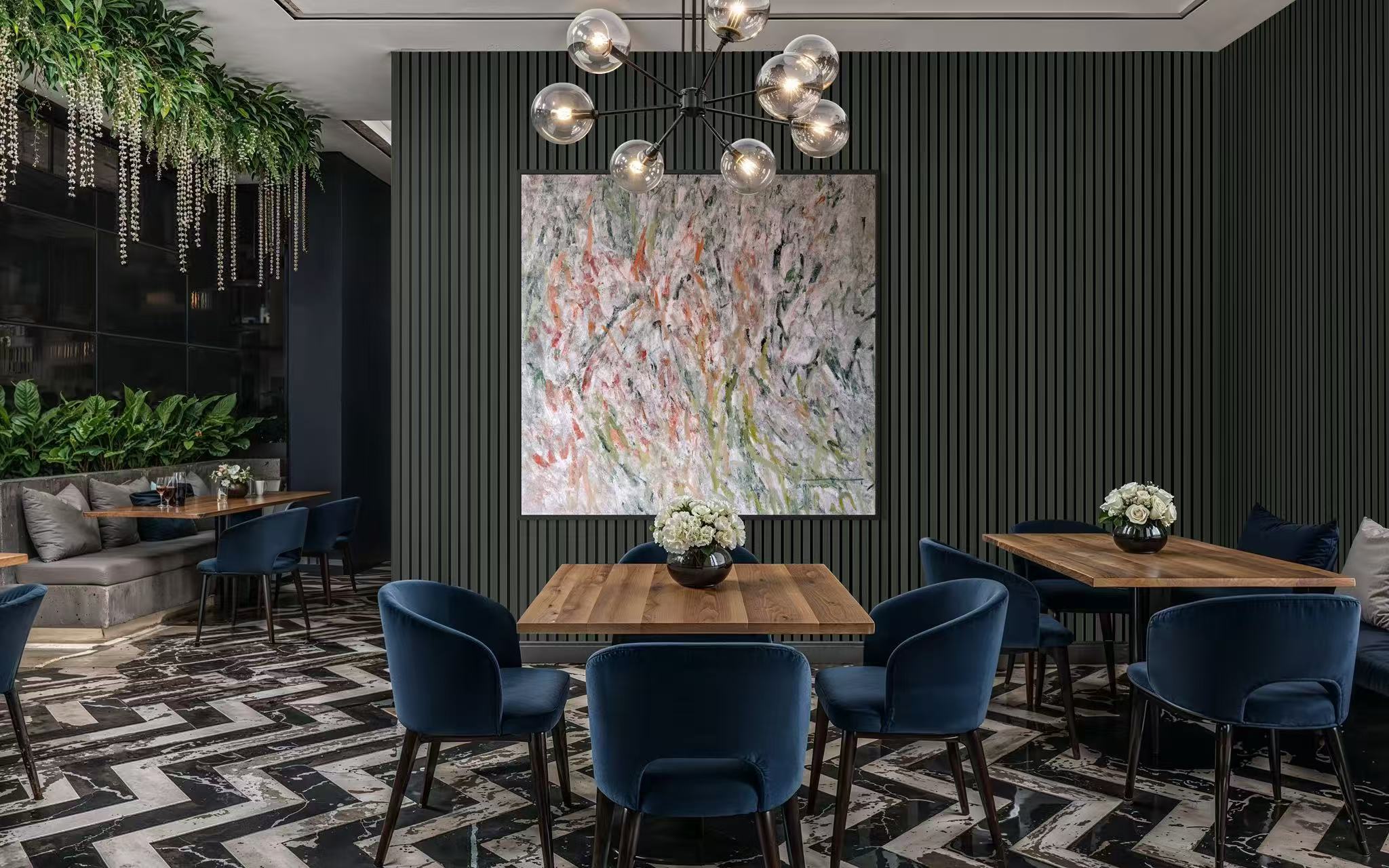 81937675e42203bf9850b15ec019feb5