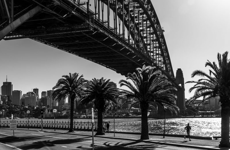 Sydney Harbour Bridge (Jogger)