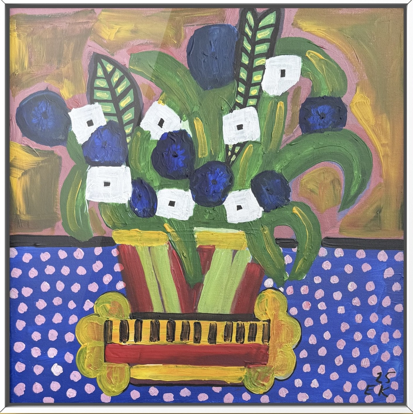 Stilllifewithwhitesquareflowersframed