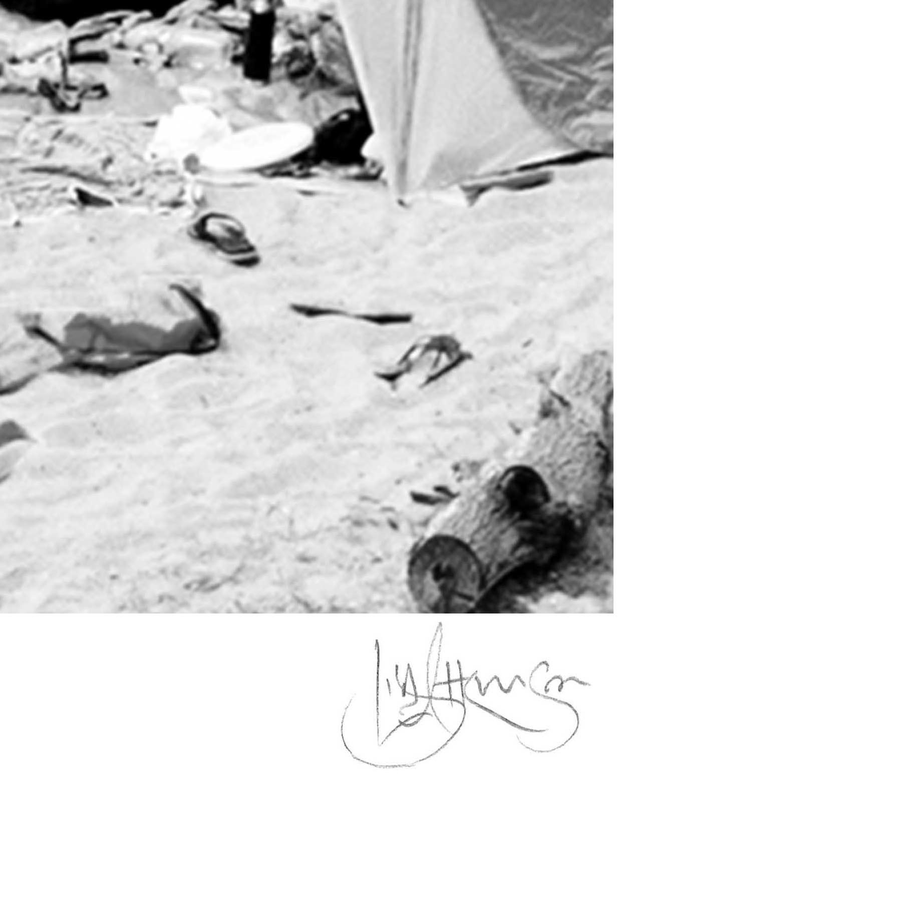 Sand & Sea Bw Sig Crop (square)